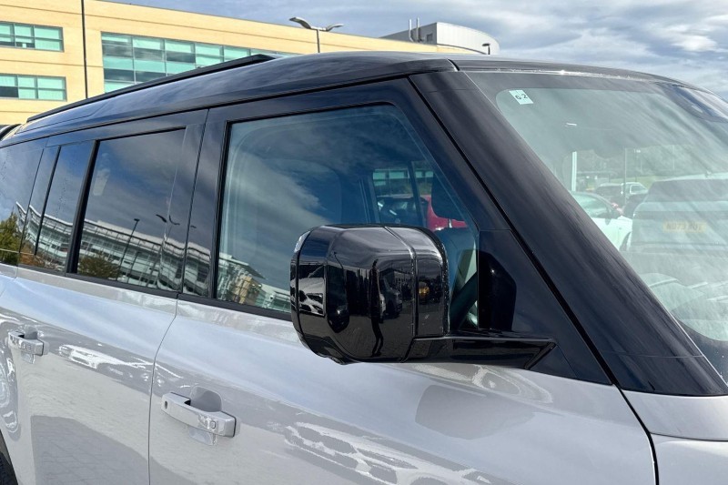 2026 (26) LAND ROVER DEFENDER 3.0 D350 X-Dynamic HSE 110 5dr Auto 5863197