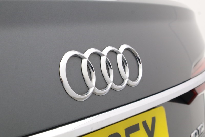 2024 (24) AUDI A6 40 TDI Quattro S Line 4dr S Tronic 5377808