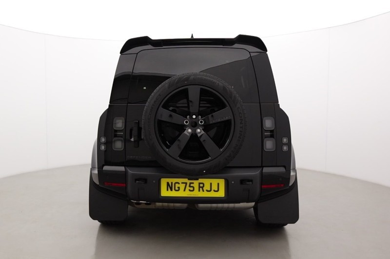 2025 (75) LAND ROVER DEFENDER 3.0 D250 X-Dynamic HSE 90 3dr Auto 5388226