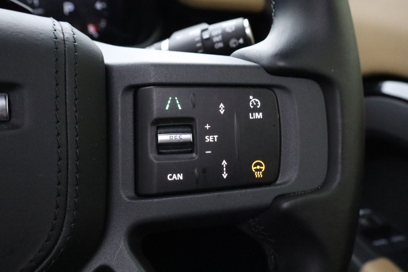 2025 (75) LAND ROVER DEFENDER 3.0 D250 X-Dynamic HSE 90 3dr Auto 5388275