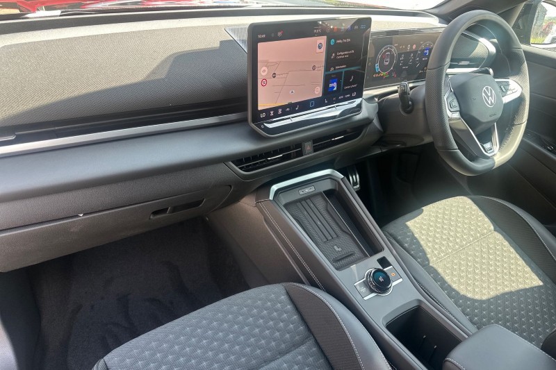  VOLKSWAGEN T-ROC 1.5 eTSI 150 R-Line 5dr DSG 5443820