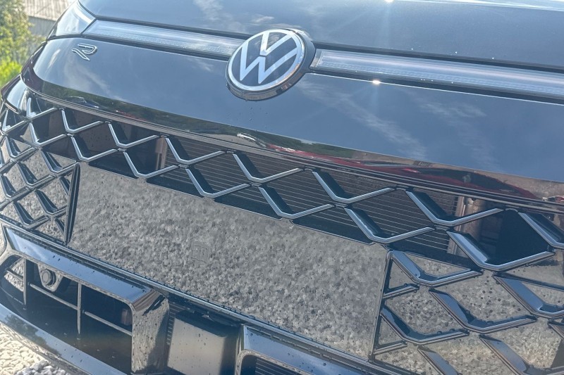  VOLKSWAGEN T-ROC 1.5 eTSI 150 R-Line 5dr DSG 5443824