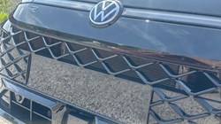 VOLKSWAGEN T-ROC 1.5 eTSI 150 R-Line 5dr DSG 5443824