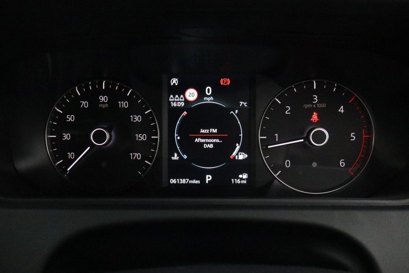2020 (70) LAND ROVER RANGE ROVER VELAR 2.0 D180 R-Dynamic S 5dr Auto 5414476