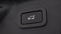 2020 (70) LAND ROVER RANGE ROVER VELAR 2.0 D180 R-Dynamic S 5dr Auto 5414463