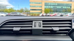 2022 (22) AUDI Q3 40 TFSI Quattro S Line 5dr S Tronic 5411696