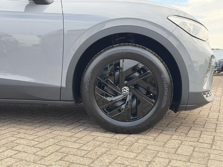  VOLKSWAGEN ID.4 125kW Essential Pure 52kWh 5dr Auto 5620038