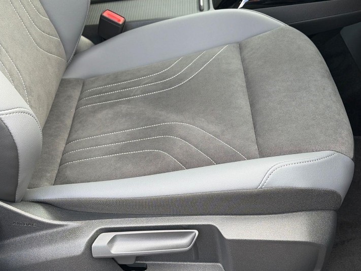  VOLKSWAGEN ID.4 125kW Essential Pure 52kWh 5dr Auto 5620049