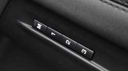2020 (69) LAND ROVER RANGE ROVER EVOQUE 2.0 P200 R-Dynamic SE 5dr Auto 5451026