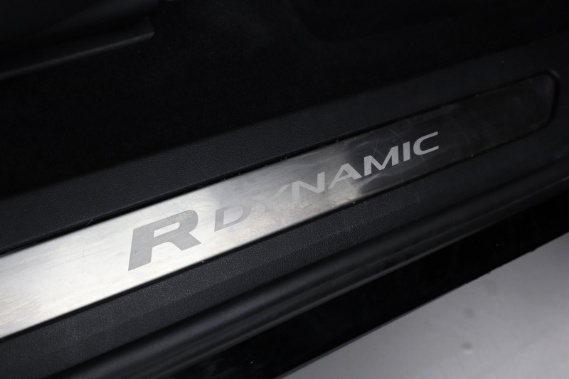 2020 (69) LAND ROVER RANGE ROVER EVOQUE 2.0 P200 R-Dynamic SE 5dr Auto 5451027
