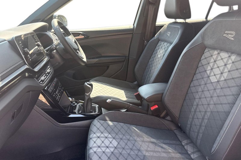  VOLKSWAGEN T-CROSS 1.0 TSI Black Edition 5dr 5440961