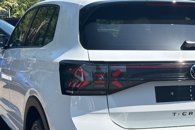  VOLKSWAGEN T-CROSS 1.0 TSI Black Edition 5dr 5440994