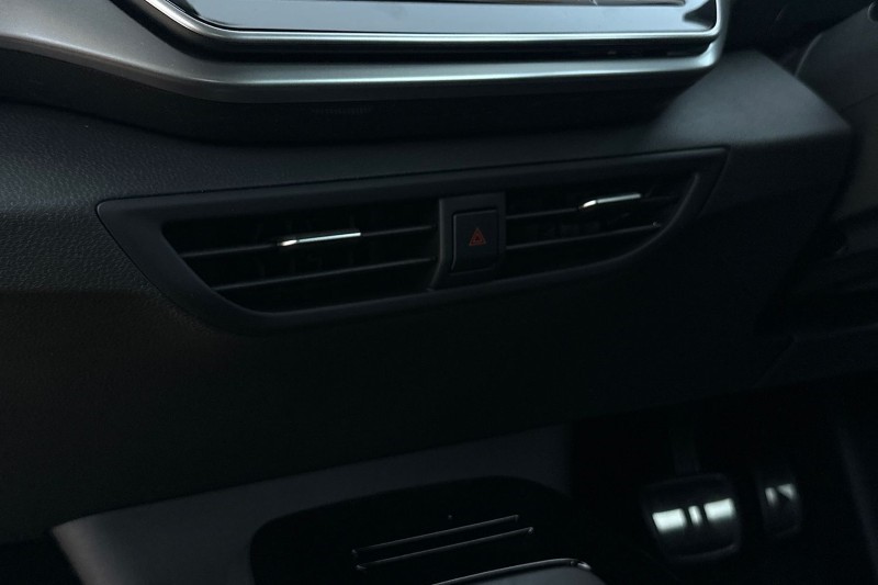  VOLKSWAGEN ID.5 210kW Black Edition Pro 77kWh 5dr Auto 5440886