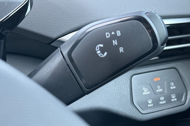  VOLKSWAGEN ID.5 210kW Black Edition Pro 77kWh 5dr Auto 5440887