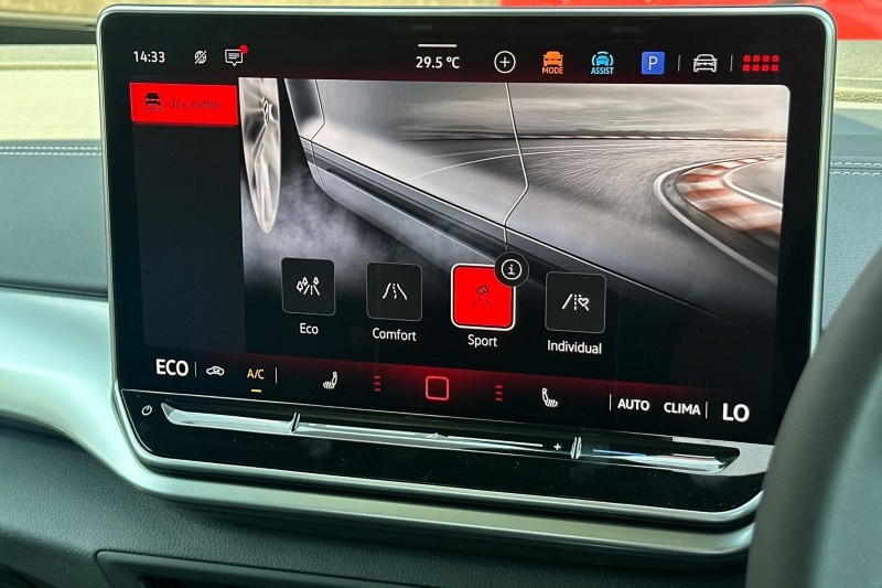 VOLKSWAGEN ID.5 210kW Black Edition Pro 77kWh 5dr Auto 5440884