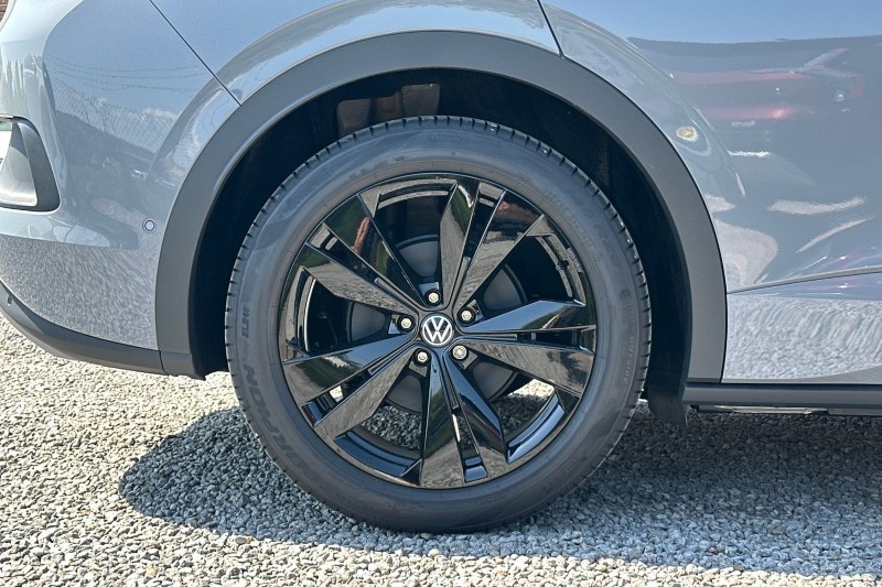  VOLKSWAGEN ID.5 210kW Black Edition Pro 77kWh 5dr Auto 5440865