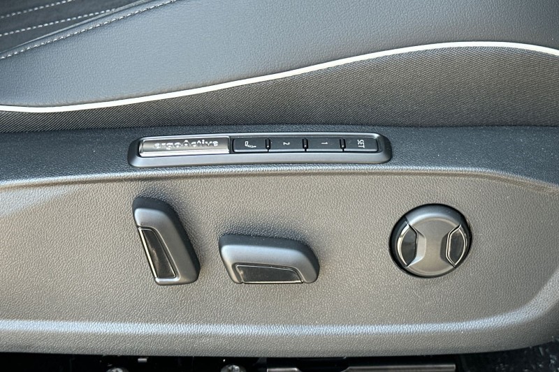  VOLKSWAGEN ID.5 210kW Black Edition Pro 77kWh 5dr Auto 5440872