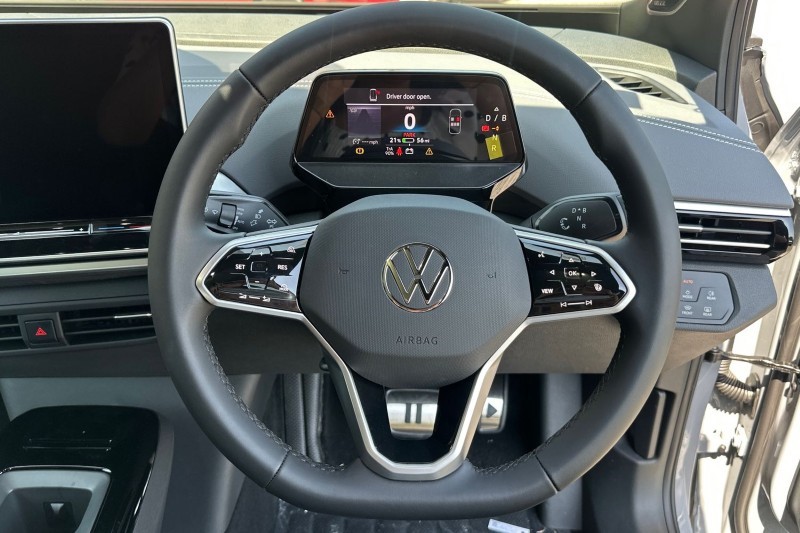  VOLKSWAGEN ID.5 210kW Black Edition Pro 77kWh 5dr Auto 5440875