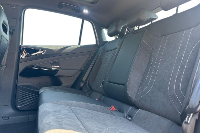  VOLKSWAGEN ID.5 210kW Black Edition Pro 77kWh 5dr Auto 5440861