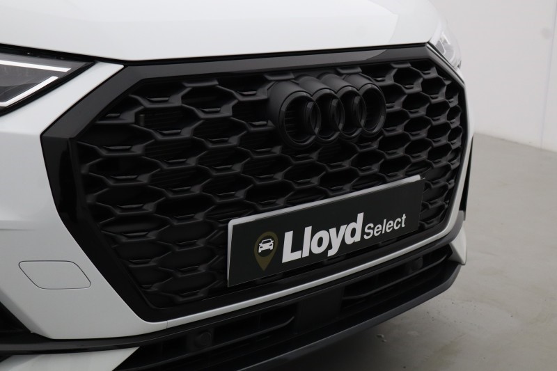 2025 (25) AUDI Q3 35 TFSI Black Edition 5dr S Tronic [20" Alloy] 5411815