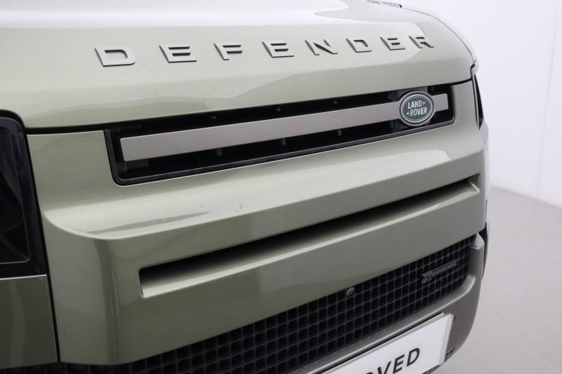 2023 (23) LAND ROVER DEFENDER 3.0 D300 X-Dynamic HSE 110 5dr Auto 5431167