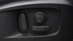 2023 (72) LAND ROVER DEFENDER 3.0 D250 X-Dynamic HSE 110 5dr Auto 5423653