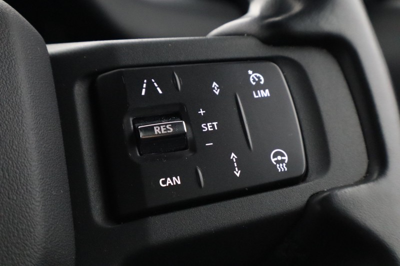 2023 (72) LAND ROVER DEFENDER 3.0 D250 X-Dynamic HSE 110 5dr Auto 5423657