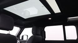 2024 (74) LAND ROVER DEFENDER 3.0 D250 X-Dynamic SE 110 5dr Auto 5409316