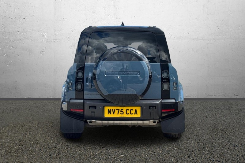 2025 (75) LAND ROVER DEFENDER 2.0 P300e X-Dynamic SE 110 5dr Auto 5419221
