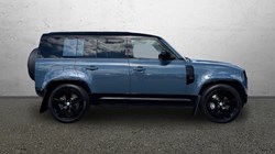 2025 (75) LAND ROVER DEFENDER 2.0 P300e X-Dynamic SE 110 5dr Auto 5419220