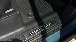 2025 (75) LAND ROVER DEFENDER 2.0 P300e X-Dynamic SE 110 5dr Auto 5419249
