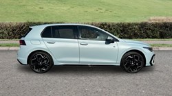 VOLKSWAGEN GOLF 1.5 eTSI 150 R-Line 5dr DSG 5438881