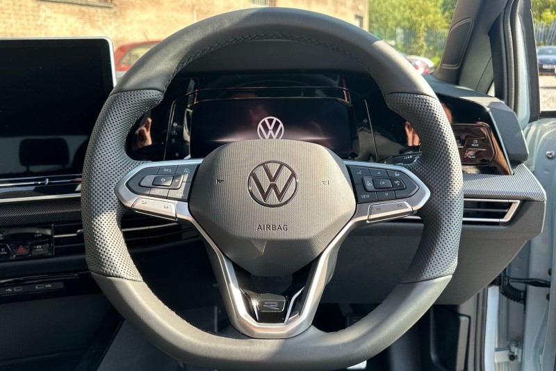  VOLKSWAGEN GOLF 1.5 eTSI 150 R-Line 5dr DSG 5438893