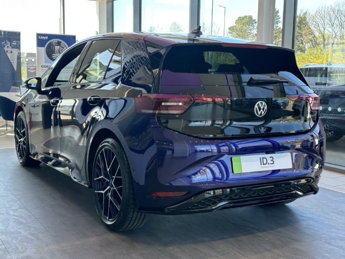  VOLKSWAGEN ID.3 240kW GTX Fire/Ice 79kWh 5dr Auto 5402989
