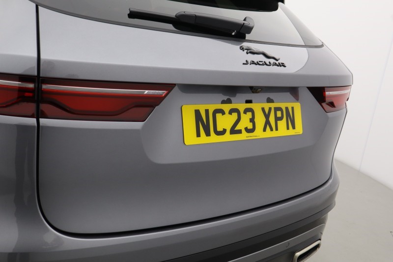 2023 (23) JAGUAR F-PACE 3.0 P400 Sport 5dr Auto AWD 5423126