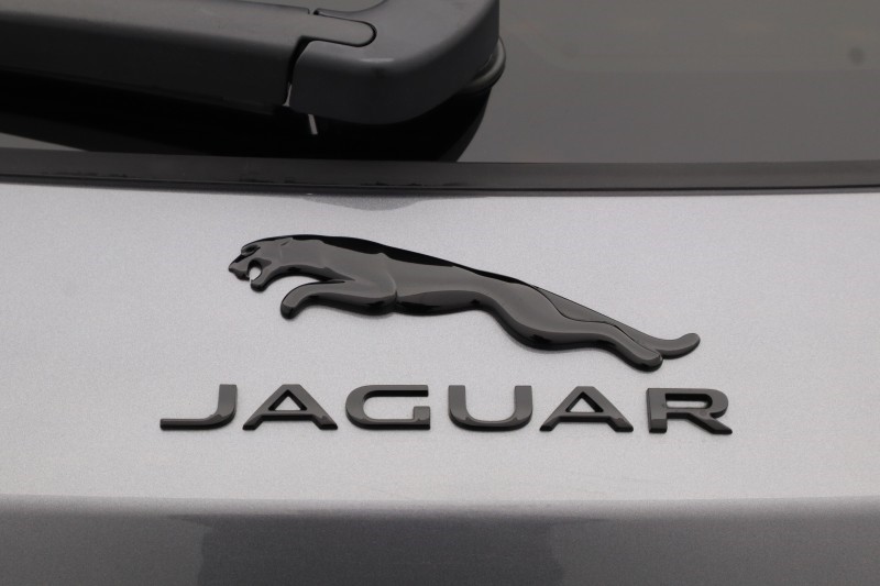 2023 (23) JAGUAR F-PACE 3.0 P400 Sport 5dr Auto AWD 5423125