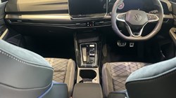 VOLKSWAGEN GOLF 1.5 eTSI 150 Black Edition 5dr DSG 5483200