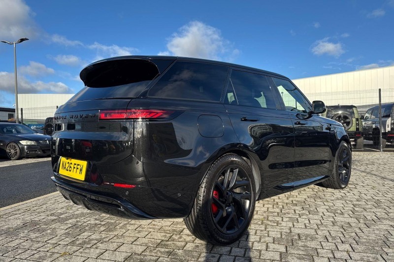 2026 (26) LAND ROVER RANGE ROVER SPORT 3.0 D250 Edition 5dr Auto 5930951