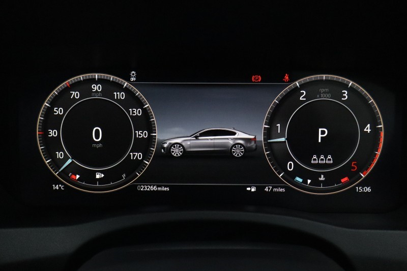 2023 (73) JAGUAR XE 2.0 D200 R-Dynamic SE Black 4dr Auto 5428072