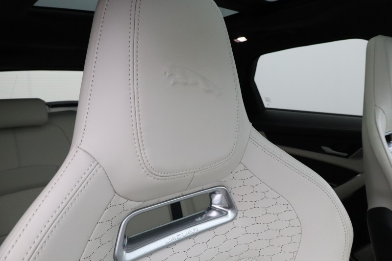 2023 (73) JAGUAR F-PACE 2.0 P250 R-Dynamic HSE Black 5dr Auto AWD 5478704