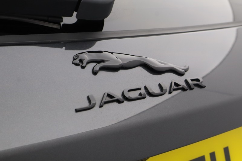 2023 (73) JAGUAR F-PACE 2.0 P250 R-Dynamic HSE Black 5dr Auto AWD 5478691