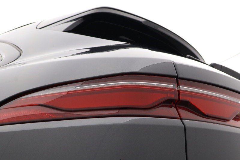 2023 (73) JAGUAR F-PACE 2.0 P250 R-Dynamic HSE Black 5dr Auto AWD 5478690