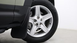 2023 (23) LAND ROVER DEFENDER 3.0 D300 HSE 110 5dr Auto 5462990