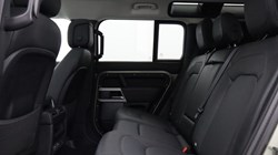 2023 (23) LAND ROVER DEFENDER 3.0 D300 HSE 110 5dr Auto 5462940