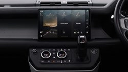 2023 (23) LAND ROVER DEFENDER 3.0 D300 HSE 110 5dr Auto 5462946
