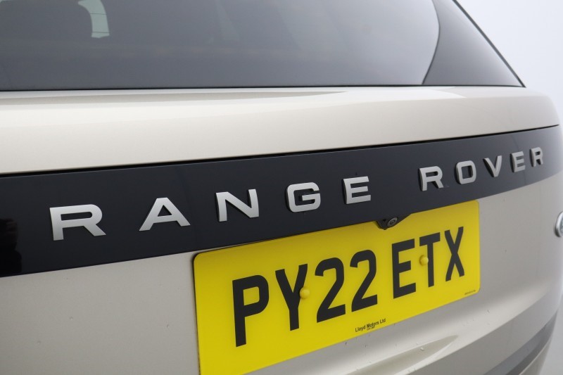 2022 (22) LAND ROVER RANGE ROVER 3.0 D300 SE 4dr Auto 5465418