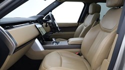 2022 (22) LAND ROVER RANGE ROVER 3.0 D300 SE 4dr Auto 5465397