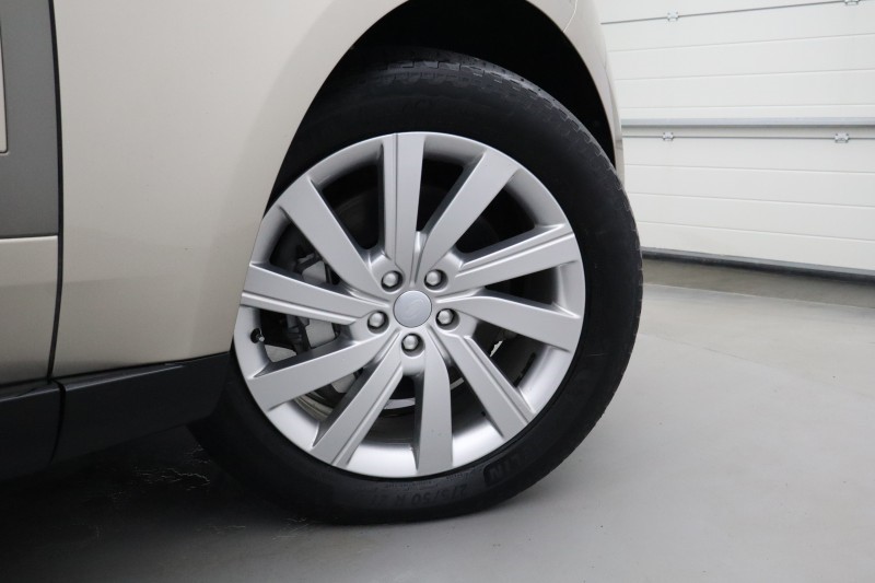 2022 (22) LAND ROVER RANGE ROVER 3.0 D300 SE 4dr Auto 5465408