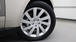 2022 (22) LAND ROVER RANGE ROVER 3.0 D300 SE 4dr Auto 5465408