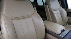 2022 (22) LAND ROVER RANGE ROVER 3.0 D300 SE 4dr Auto 5465413